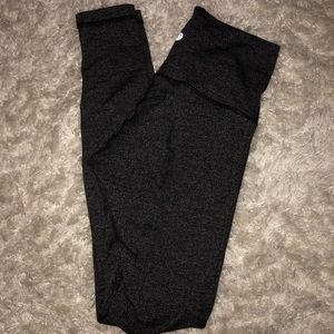 barley worn dark grey lululemon leggings!